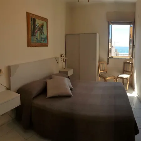 Il Girasole Giardini-Naxos